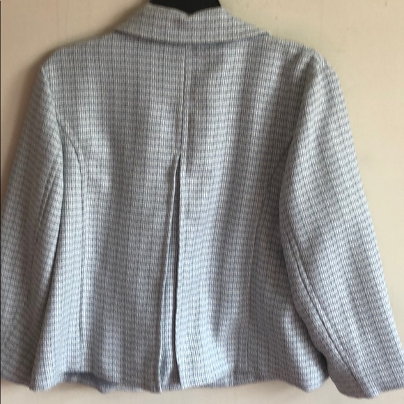 Polyester Jacket - Picture 3 of 3